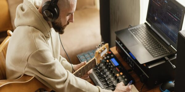 AI Music Generators to Bolster Your Brand